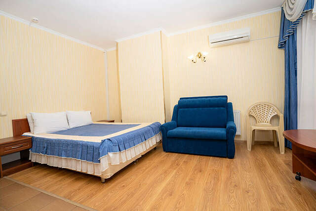 Гостиница Мишель Анапа-201